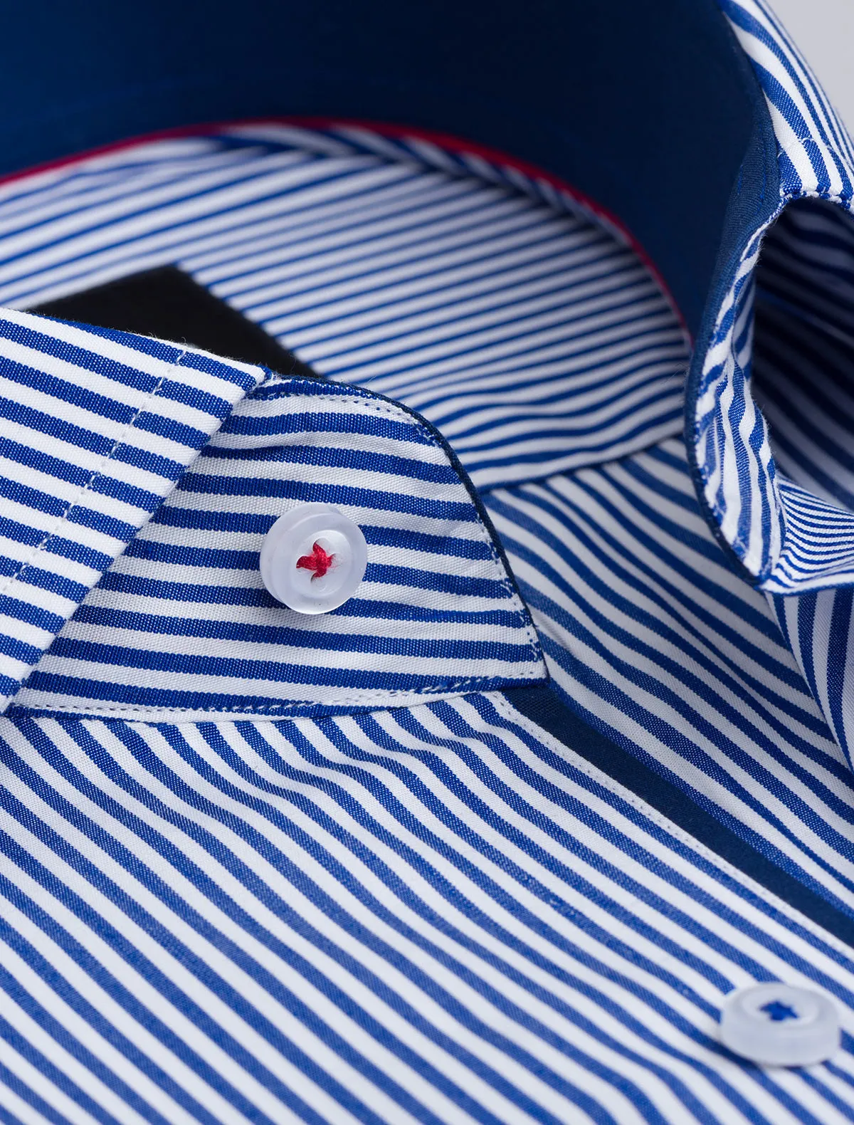 CLASSIC BLUE-STIRPED SHIRT