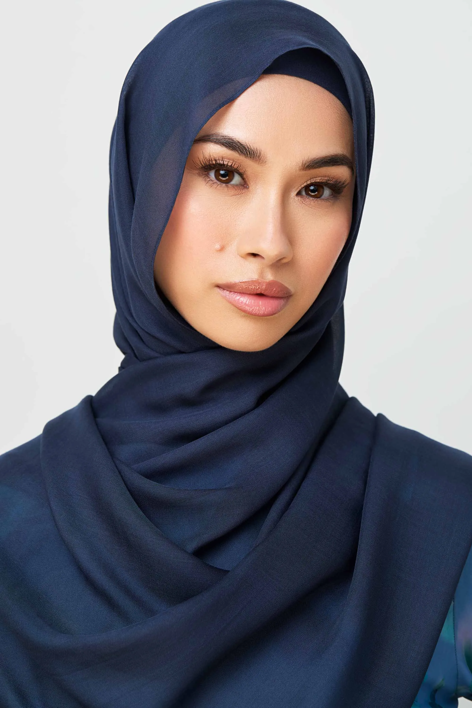 Signature Modal Hijab - Navy