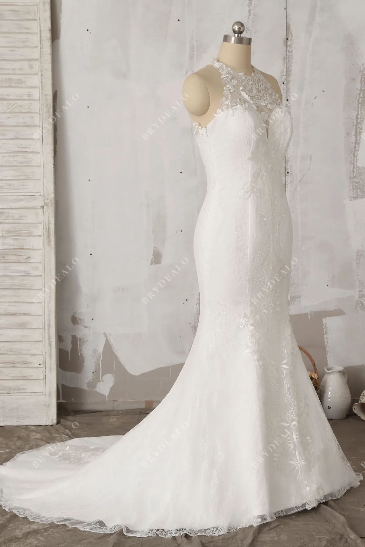 Sleeveless Stylish Lace Illusion Halter Mermaid Timeless Wedding Dress