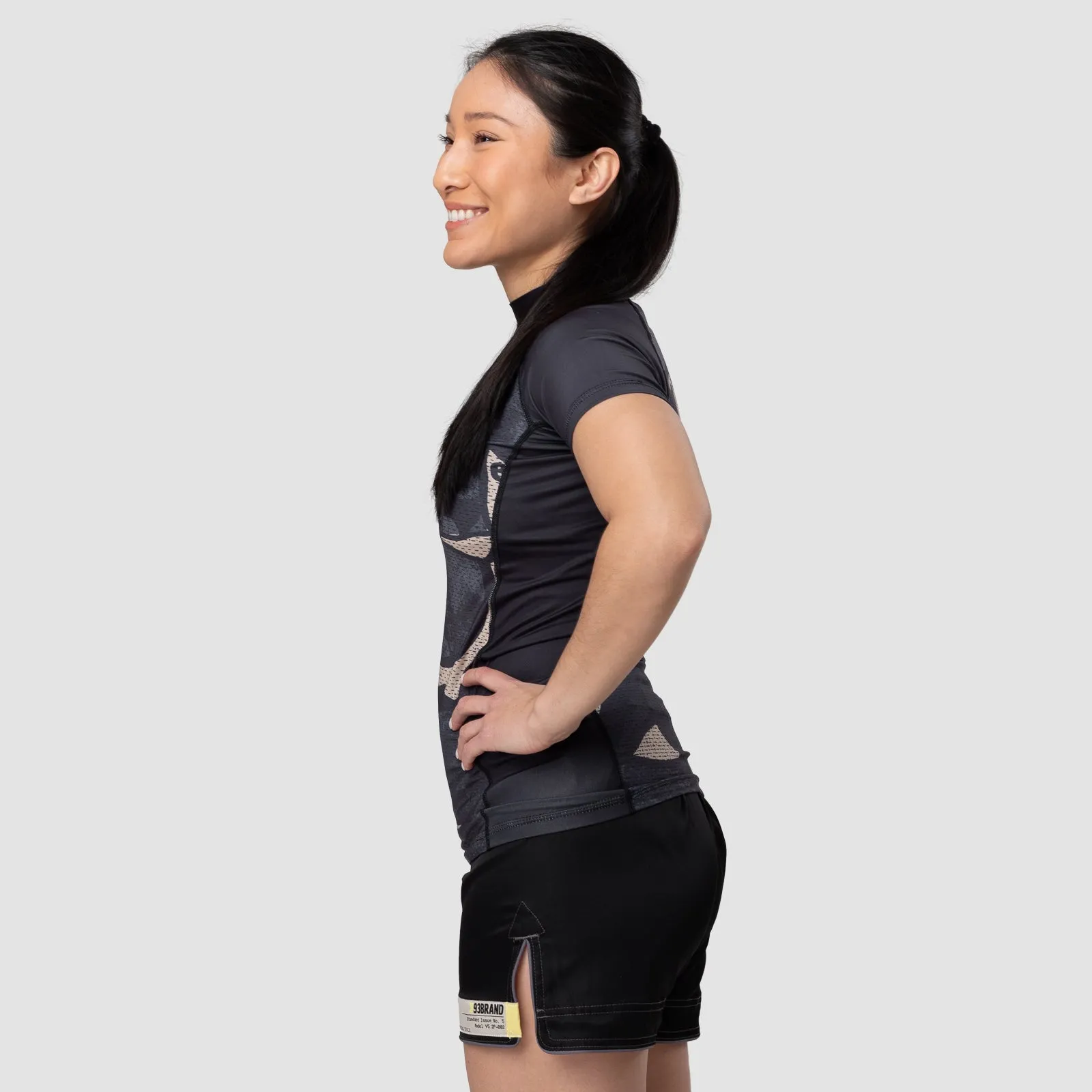 STRIKE Women's Short Sleeve Rash Guard