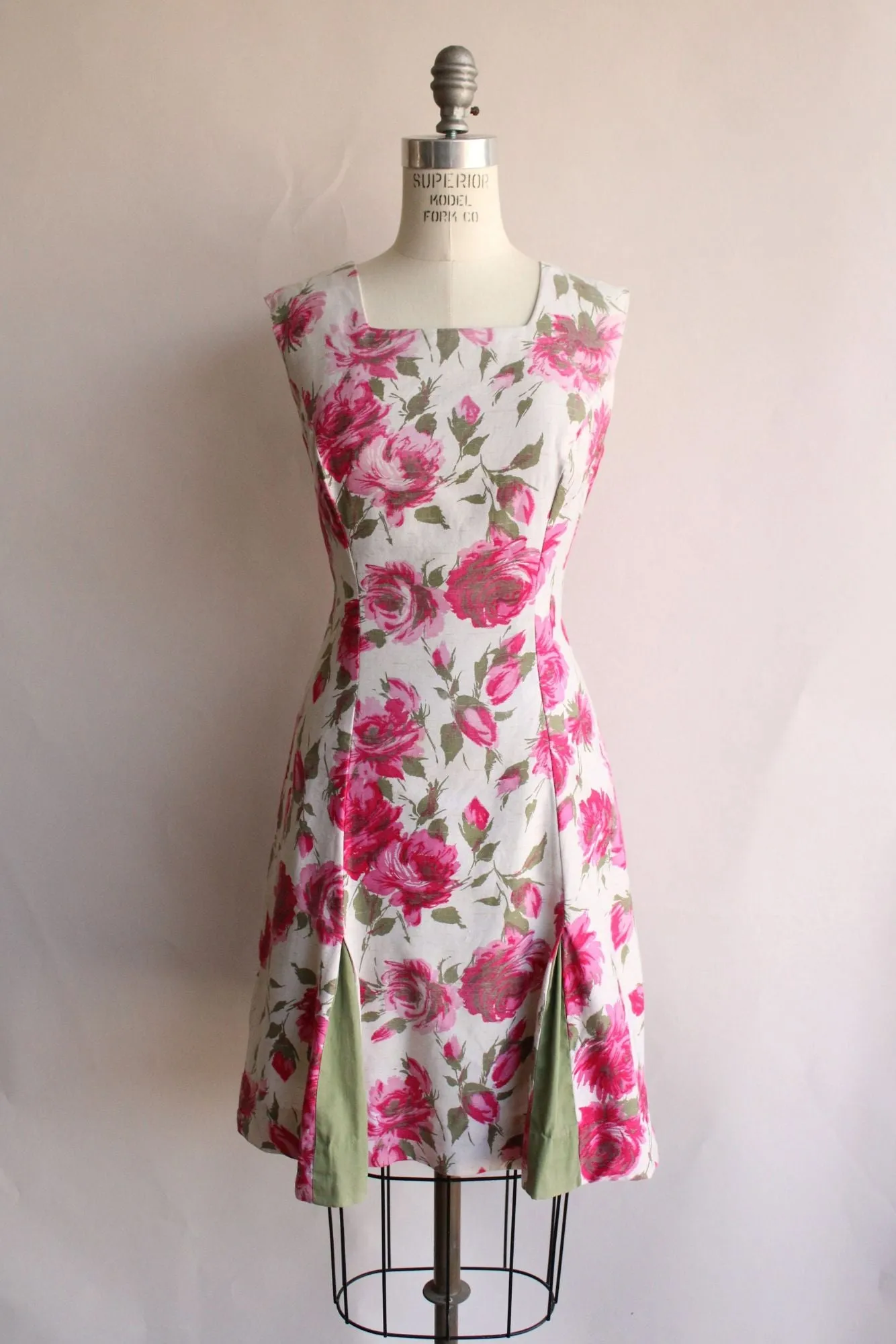 Vintage 1960s Pink Rose Print Fit and Flare Dress
