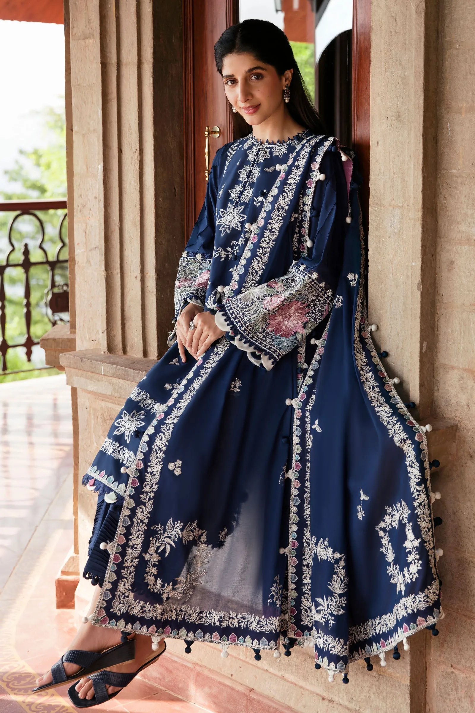Zaha Festive Lawn Collection – SERRA (ZF23-03)